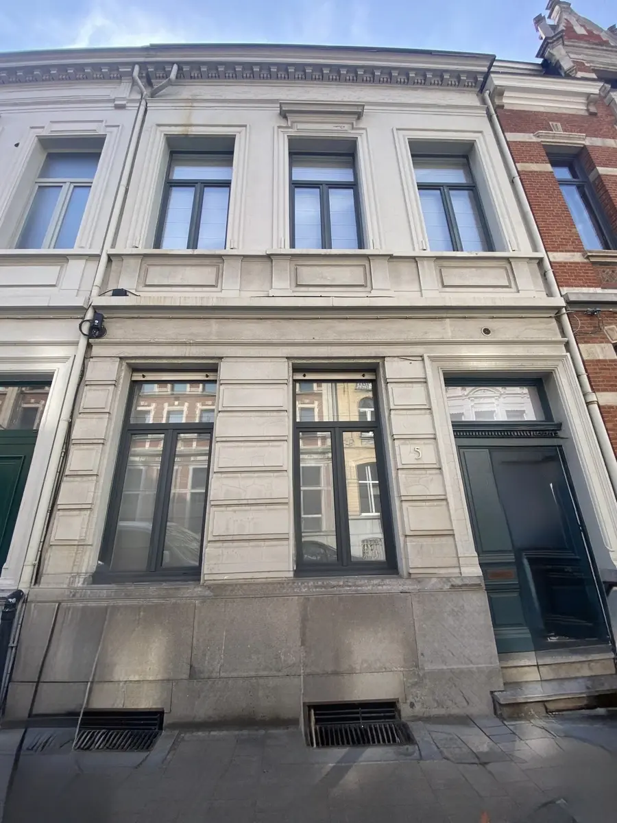 Voorgevel vóór de renovatie